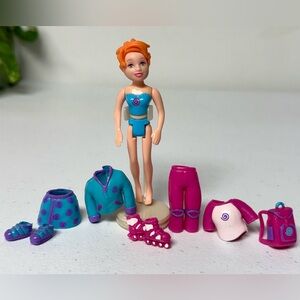Vintage Polly Pocket Totally Trendy Lea Roller Skater 2000 Doll Set